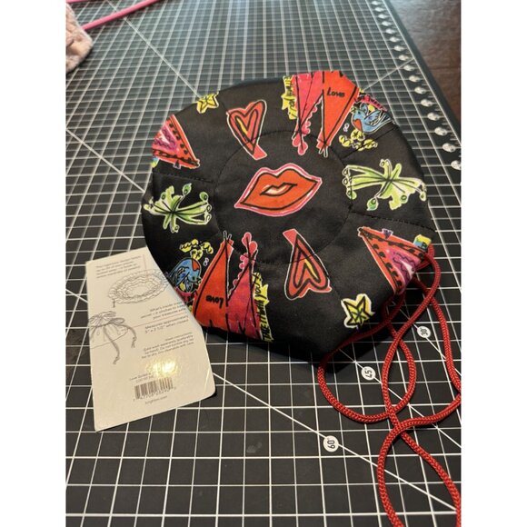 Brighton Love Scribble Jewelry Pouch Drawstring Bag Colorful Print Lip Heart Des - Picture 2 of 4